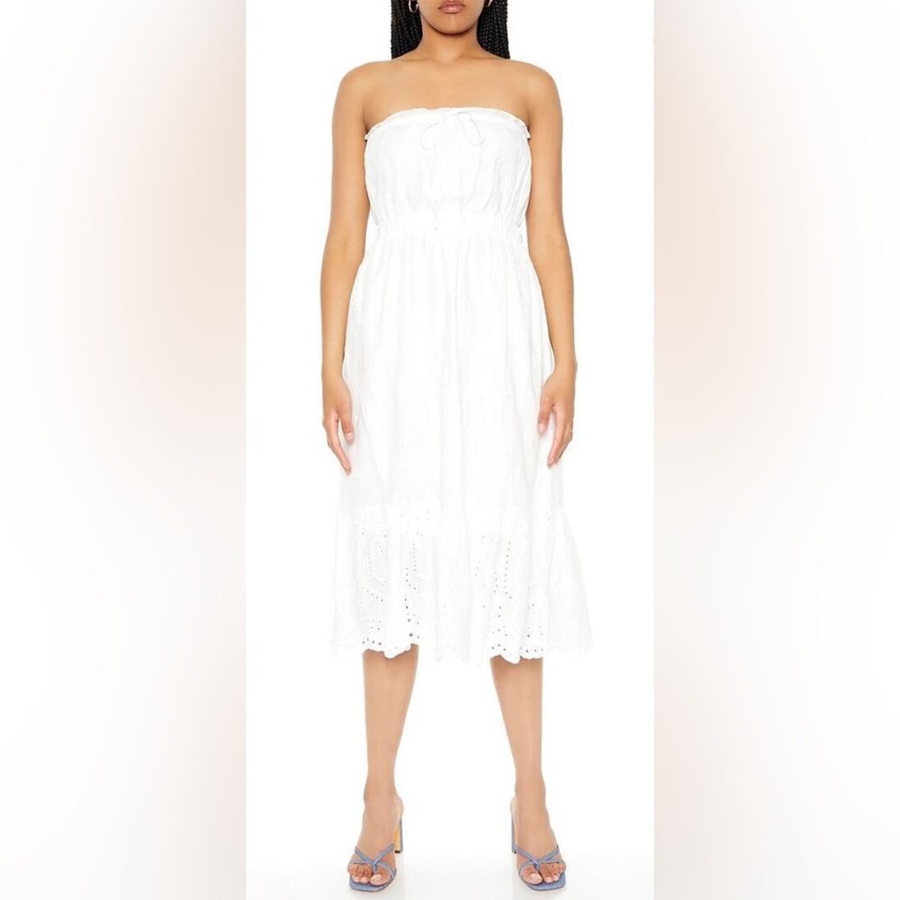 (NWT) Forever 21 Strapless Eyelet Bow Midi Dress